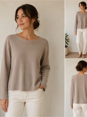 Uniqlo Beige Knit Crewneck Sweater Size XXS